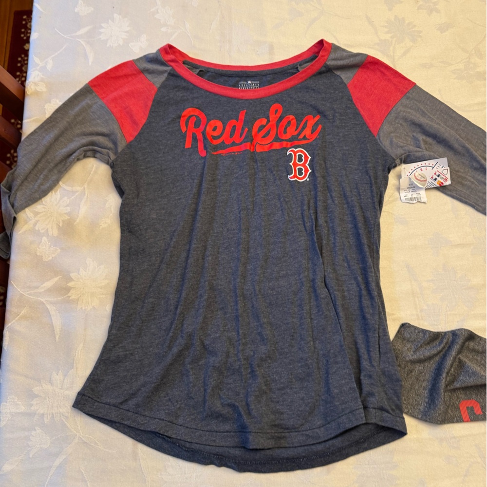 Red Sox woman’s Raglan Shirt - Gray and Red